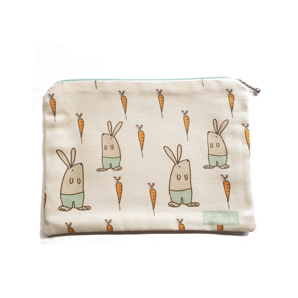 Worldly Treasures Pouch - Carrots